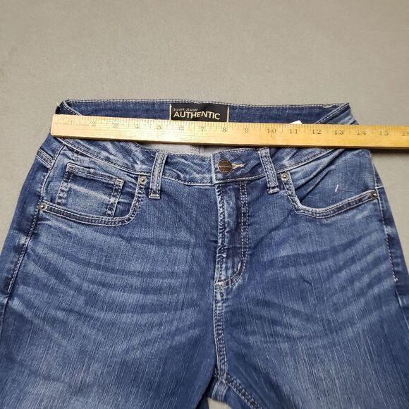 Authentic by Silver Jeans The Curvy High Rise Bootcut Jean Size 8 - Picture 10 of 12